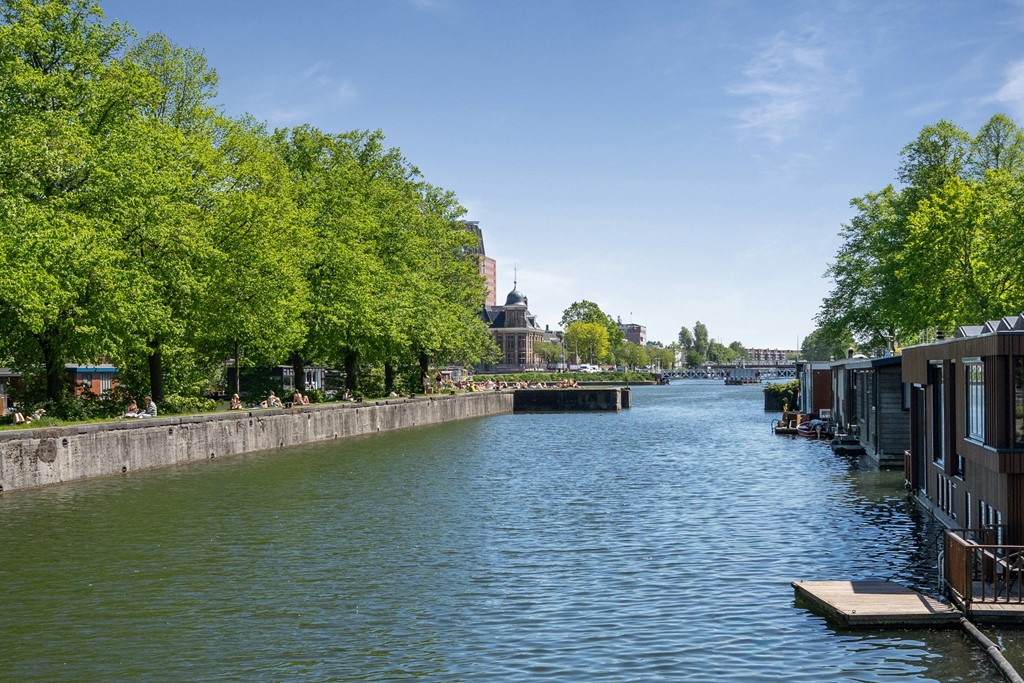 45. Surinamestraat 123, Utrecht.jpg